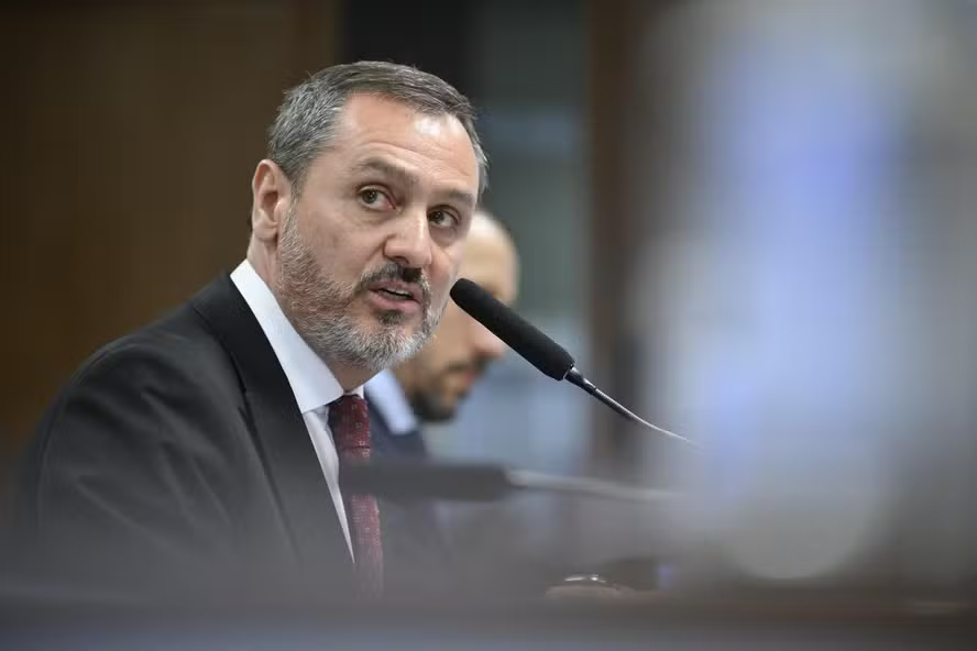 Delegados da PF evitam tensão com STF e não assinam carta de apoio a Andrei
